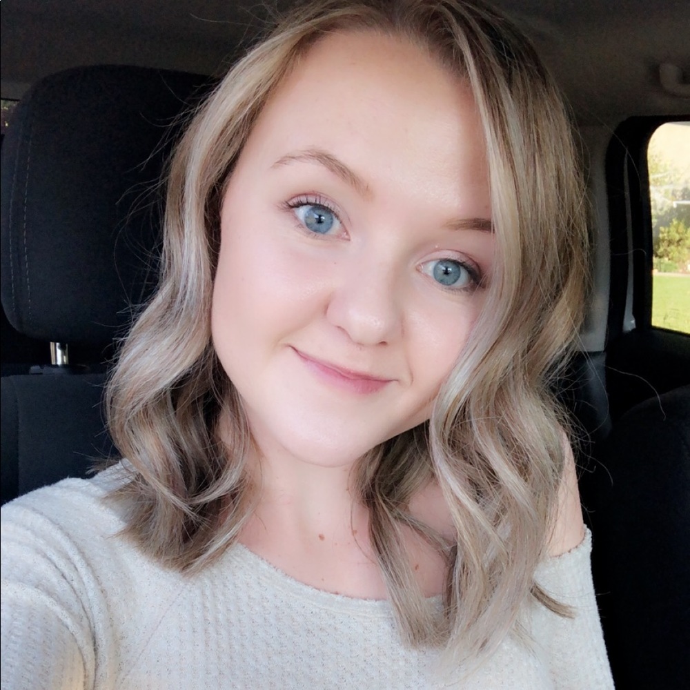 Meet your Posher, Jenna